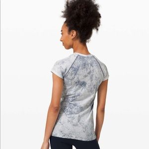 Lululemon Swiftly Tech Short Sleeve 2.0